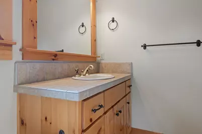 19407 Charleswood Lane, Bend, OR 97702 - Photo 17