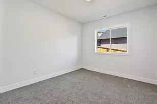 1168 W Ridge Dr, Klamath Falls, OR 97601 - Photo 23