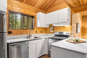 70948 Mule's Ear, Black Butte Ranch, OR 97759 - Photo 7