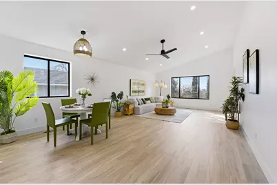 736 NE Oregon Avenue, Grants Pass, OR 97526 - Photo 5