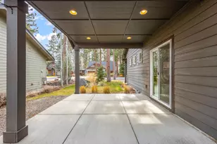 952 E Timber Pine Dr, Sisters, OR 97759 - Photo 55