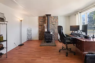 64904 Rimrock Drive, Bend, OR 97703 - Photo 9