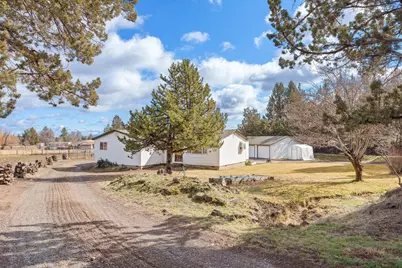 64904 Rimrock Drive, Bend, OR 97703 - Photo 3
