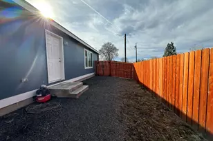 917 S Hall St, Prairie City, OR 97869 - Photo 7