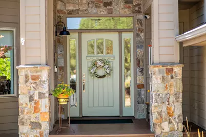 61275 Lane Knolls Court, Bend, OR 97702 - Photo 15