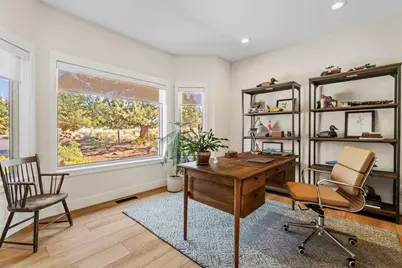 61275 Lane Knolls Court, Bend, OR 97702 - Photo 19