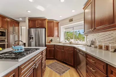 61275 Lane Knolls Court, Bend, OR 97702 - Photo 13