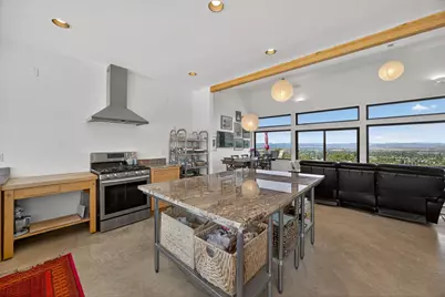 1873 Sundial Drive, Medford, OR 97501 - Photo 5