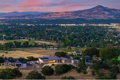 1873 Sundial Drive, Medford, OR 97501 - Photo 29