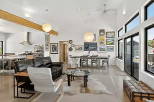 1873 Sundial Dr, Medford, OR 97501 - Photo 11