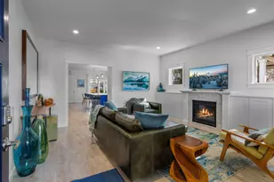 762 Northwest Mount Washington Drive, Bend, OR 97703 - Photo 7