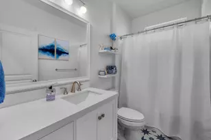 762 Northwest Mount Washington Drive, Bend, OR 97703 - Photo 15