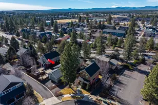 762 Northwest Mount Washington Drive, Bend, OR 97703 - Photo 53