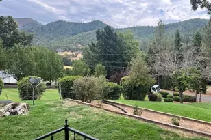 50 Tenney Dr, Rogue River, OR 97537 - Photo 3