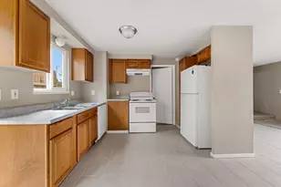 1215 W Main, Medford, OR 97501 - Photo 25