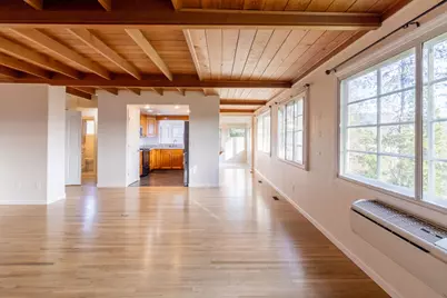 588 NW Scenic Drive, Grants Pass, OR 97526 - Photo 7