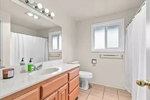 101 Kensington Square, Medford, OR 97504 - Photo 23