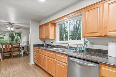 101 Kensington Square, Medford, OR 97504 - Photo 13