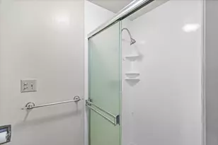 101 Kensington Square, Medford, OR 97504 - Photo 21