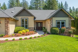 449 S Espey Rd, Grants Pass, OR 97527 - Photo 5