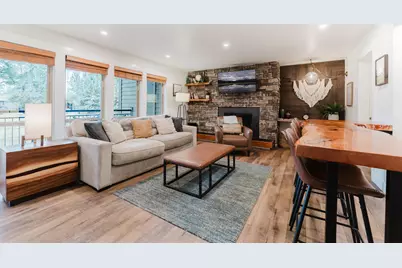 18575 SW Century Drive #2123/2124, Bend, OR 97702 - Photo 3