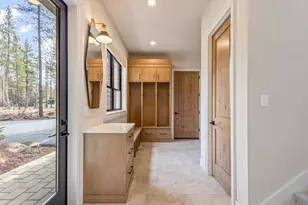 17731 Everwild Cir, Bend, OR 97707 - Photo 35