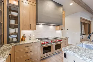 17731 Everwild Cir, Bend, OR 97707 - Photo 11