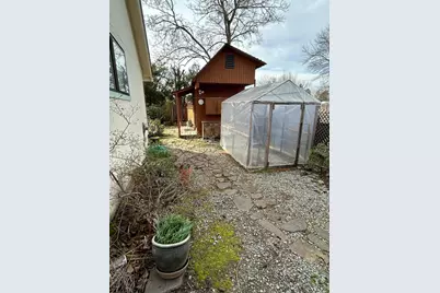 1277 Gardendale Avenue, Medford, OR 97504 - Photo 27