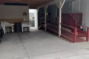 6100 S Hwy 97, Redmond, OR 97756 - Photo 37