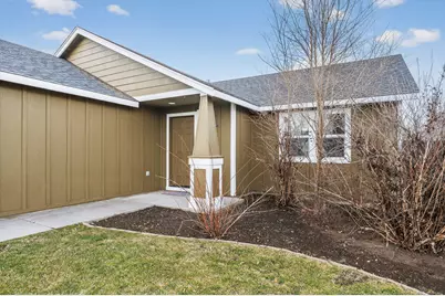 3180 SW Peridot Avenue, Redmond, OR 97756 - Photo 5