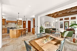 1216 SW Bryanwood Pl, Bend, OR 97702 - Photo 9