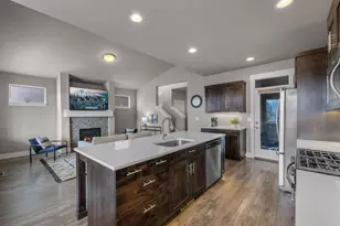 3886 SW Coyote Ln, Redmond, OR 97756 - Photo 9