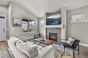 3886 SW Coyote Ln, Redmond, OR 97756 - Photo 5