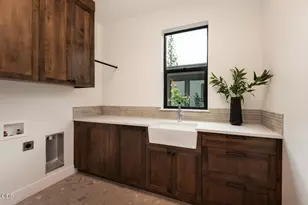 3012 NW Polarstar Ct, Bend, OR 97703 - Photo 39