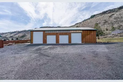 11588 SW Horny Hollow Trail, Terrebonne, OR 97760 - Photo 33