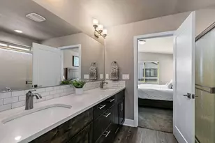 3730 SW Badger Ct, Redmond, OR 97756 - Photo 13