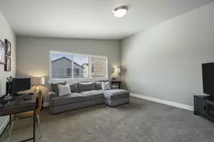 3730 SW Badger Ct, Redmond, OR 97756 - Photo 13