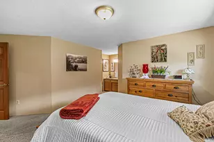 1869 Canyon Ave, Medford, OR 97504 - Photo 17