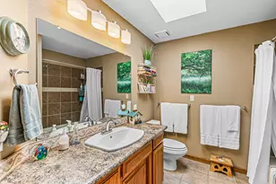 1869 Canyon Ave, Medford, OR 97504 - Photo 27