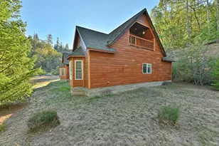 1193 Greenview Dr, Cave Junction, OR 97523 - Photo 33