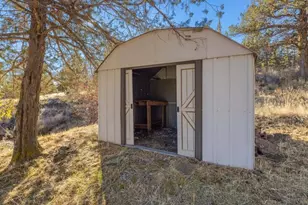 17550 S Poe Valley Rd, Klamath Falls, OR 97603 - Photo 57