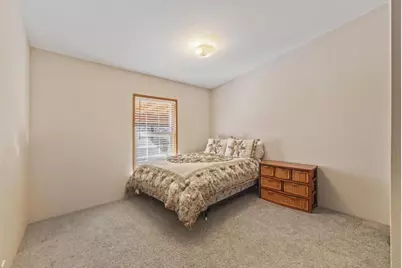 17550 S Poe Valley Road, Klamath Falls, OR 97603 - Photo 31