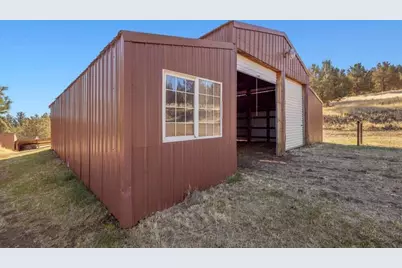 17550 S Poe Valley Road, Klamath Falls, OR 97603 - Photo 41