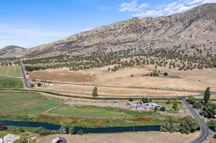 10403 Matney Way, Klamath Falls, OR 97603 - Photo 65