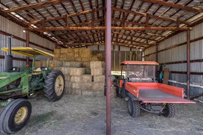 10403 Matney Way, Klamath Falls, OR 97603 - Photo 13