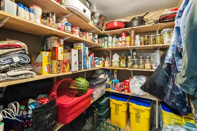 10403 Matney Way, Klamath Falls, OR 97603 - Photo 49