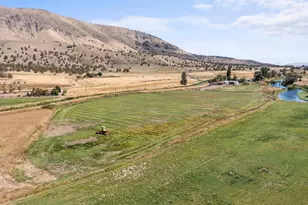 10403 Matney Way, Klamath Falls, OR 97603 - Photo 53