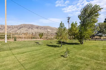 10403 Matney Way, Klamath Falls, OR 97603 - Photo 79