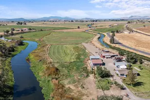 10403 Matney Way, Klamath Falls, OR 97603 - Photo 61