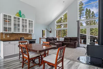 17168 Island Loop Way, Bend, OR 97707 - Photo 15